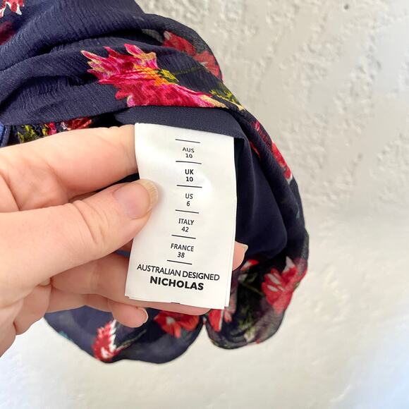 NICHOLAS Ruched Gathered Floral Print 100% Silk Mini Dress Sz 6 - Picture 6 of 14